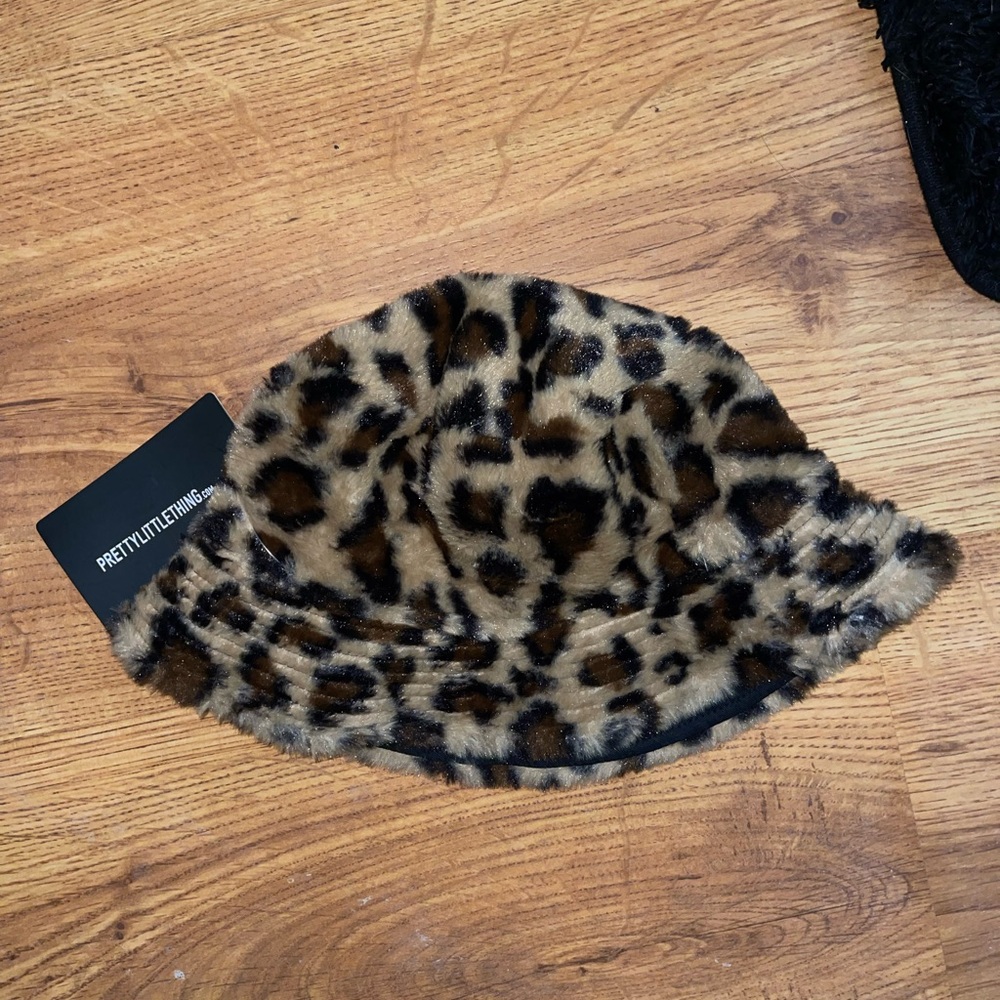 Faux fur bucket hats